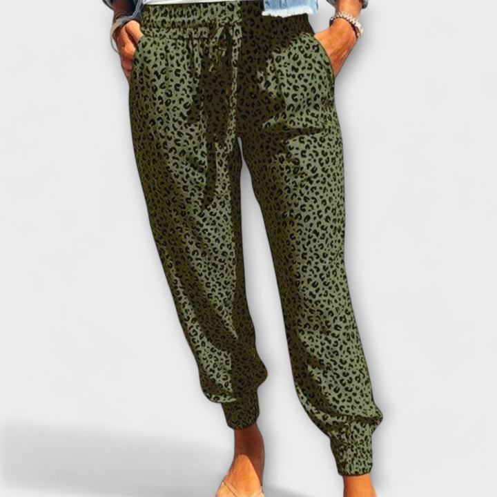 Leo Trousers with Wide Legs
